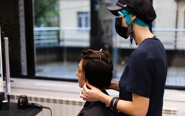10 Unexpected Benefits of Visiting a Hair Salon in Orchard
