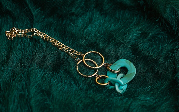 How to Tell if Your Jade Bracelet or Jade Bangle Is Genuine