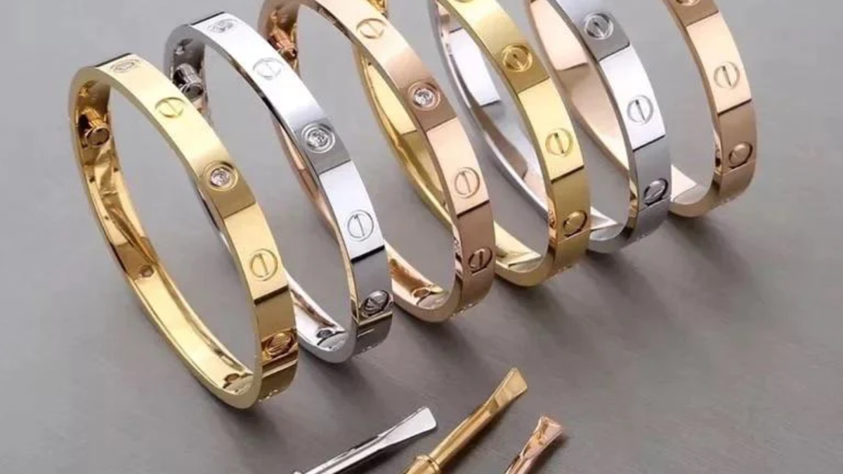 Elevate Your Look Instantly With a Designer Bracelet for Women